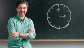 nauczyciel tablica godziny ponadwymiarowe